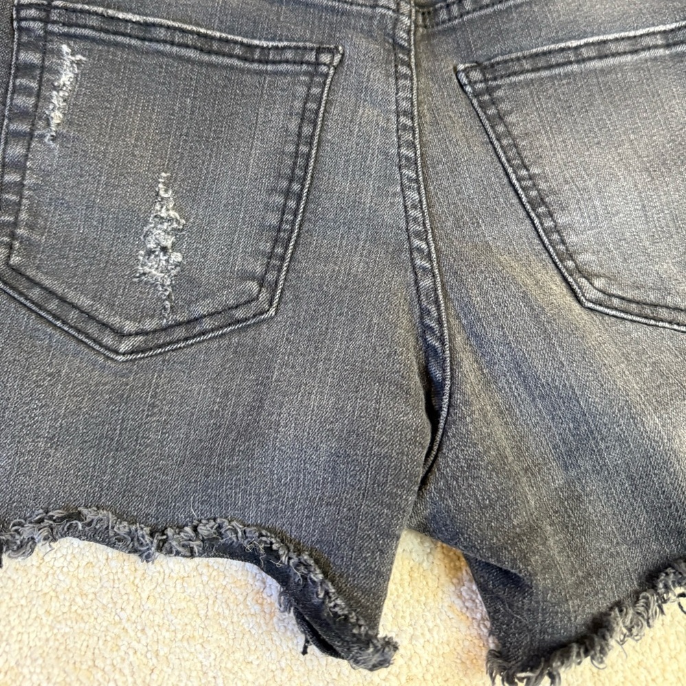 William B Black Denim Shorts Size S - Picture 6 of 8